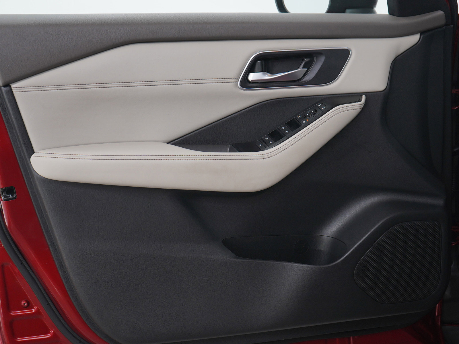 2021 Nissan Rogue SV photo 18