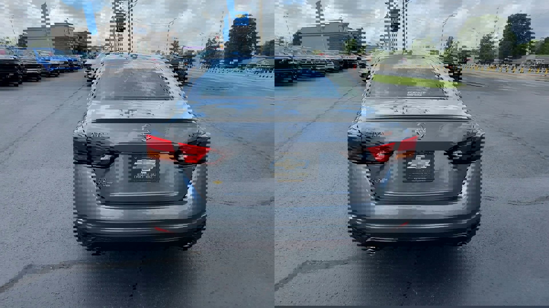 2024 Nissan Altima 2.5 SR photo 7