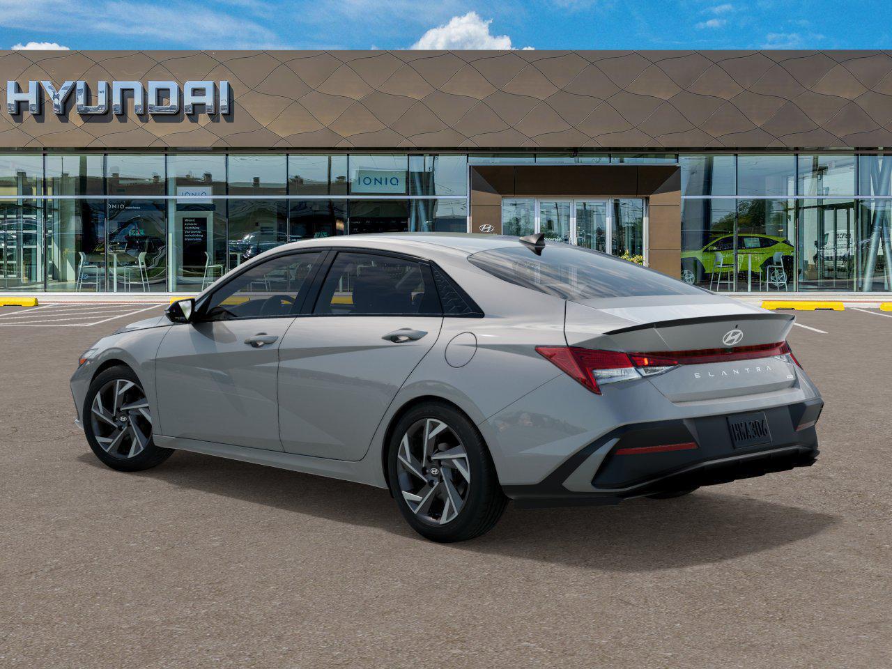 2025 Hyundai Elantra Hybrid SEL Sport photo 3