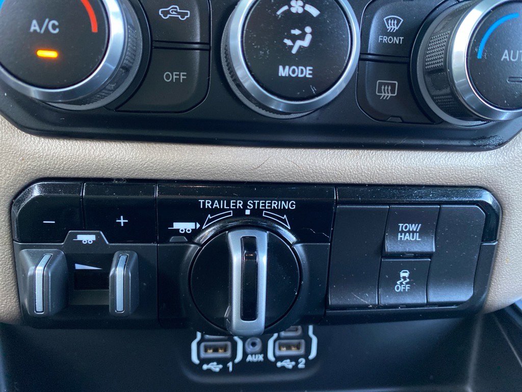 2022 Ram 1500 Laramie photo 14