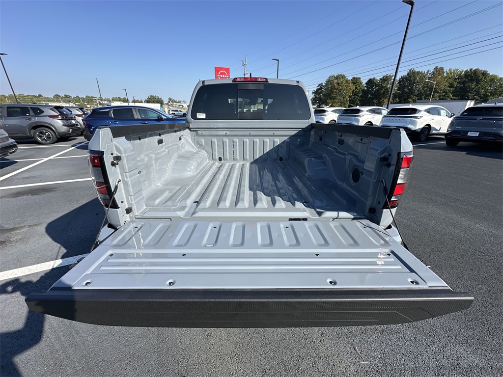 2026 Nissan Frontier SV photo 21