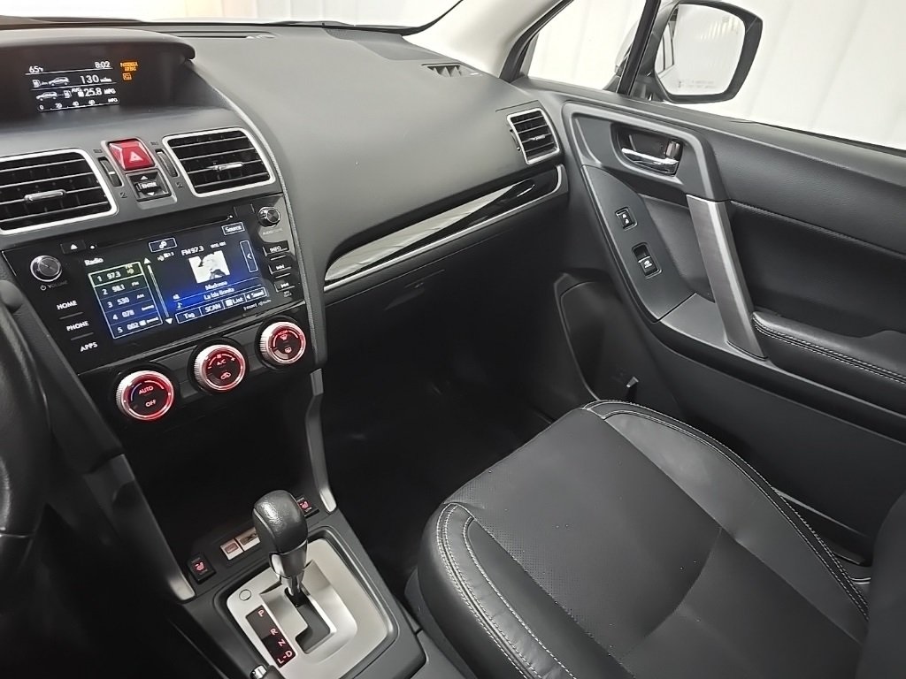 2017 Subaru Forester 2.5i Limited photo 18