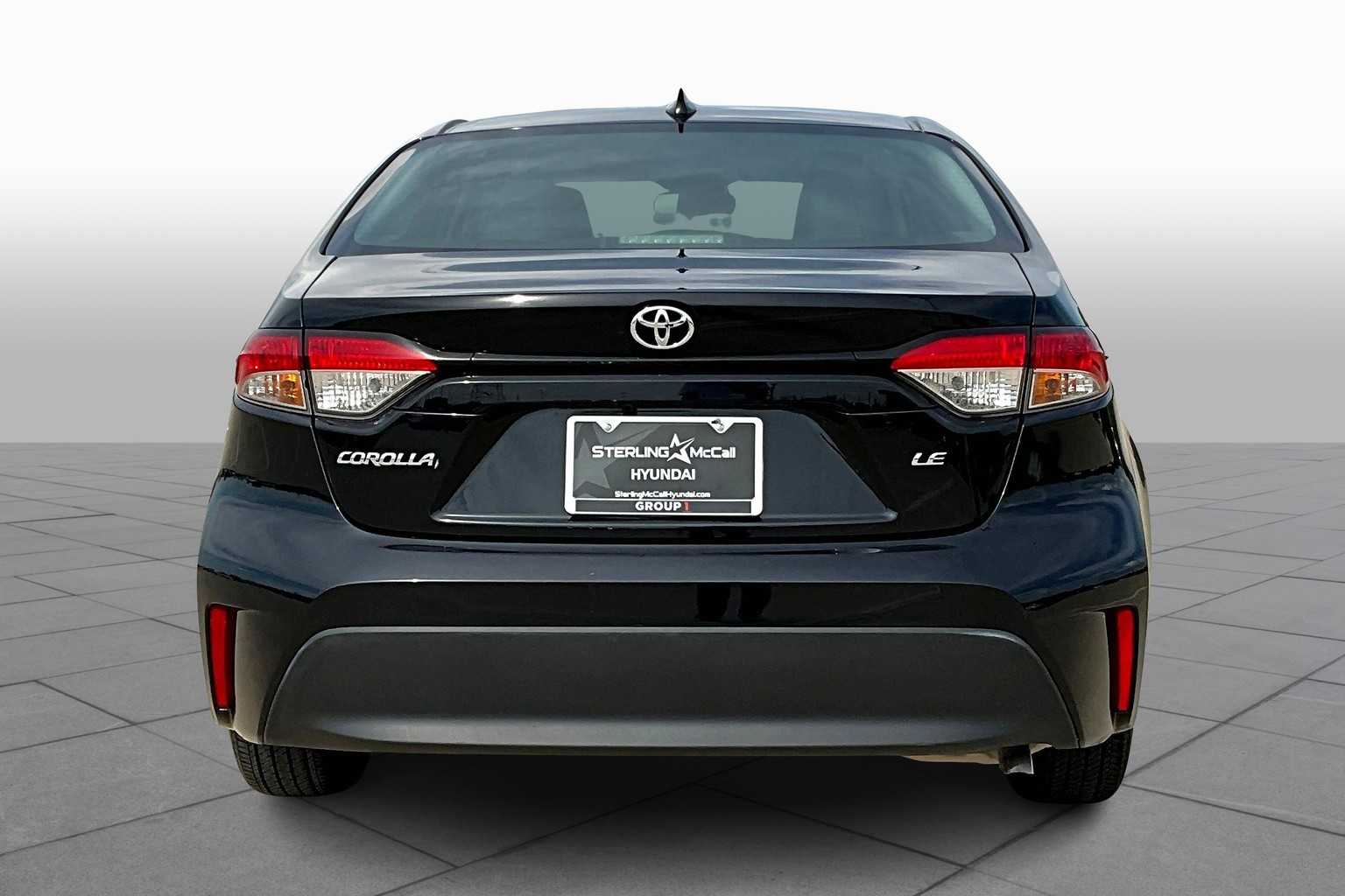 2023 Toyota Corolla LE photo 4