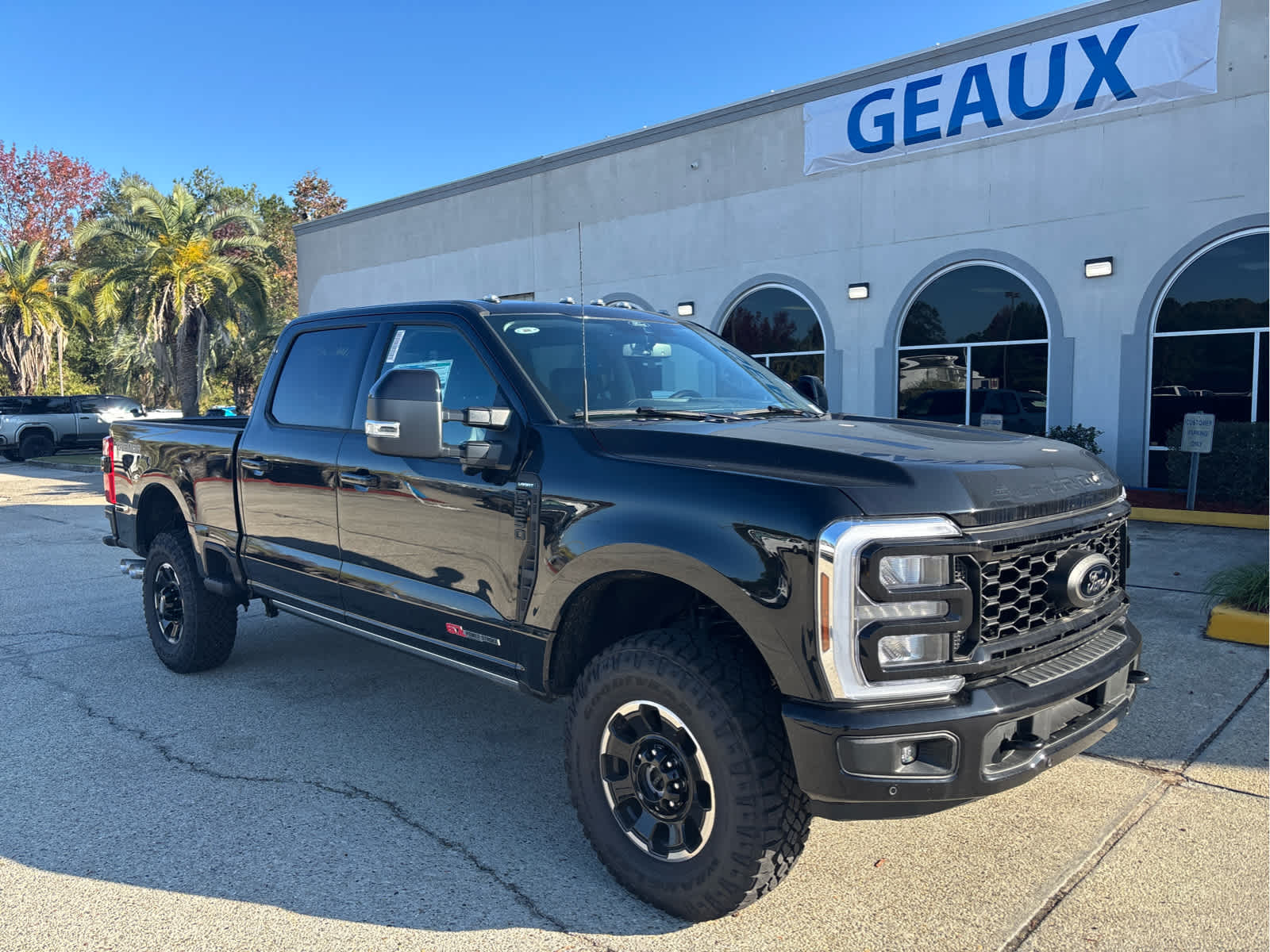 2025 Ford F-250 Super Duty Lariat's photo