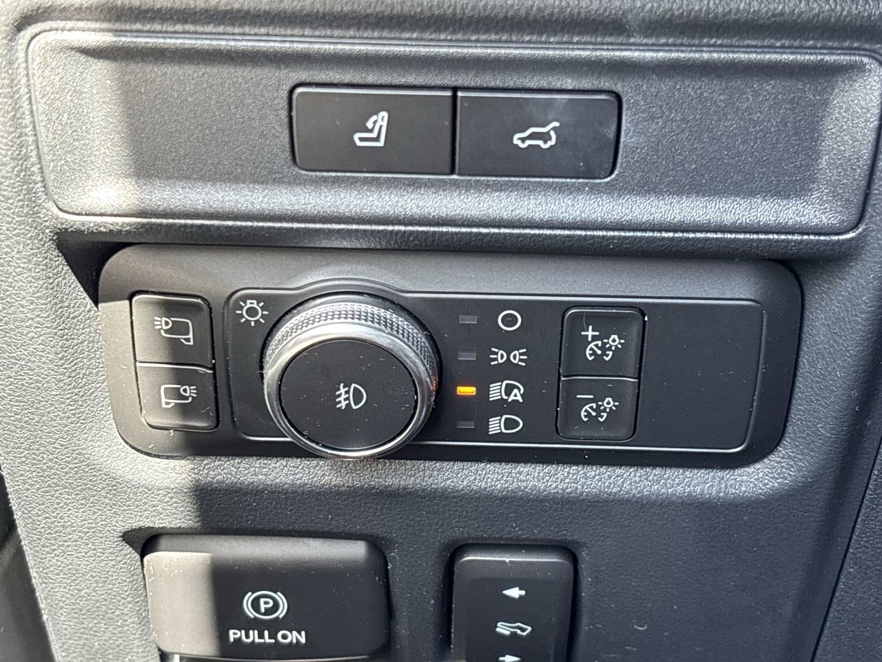 2022 Ford Expedition MAX Platinum photo 27