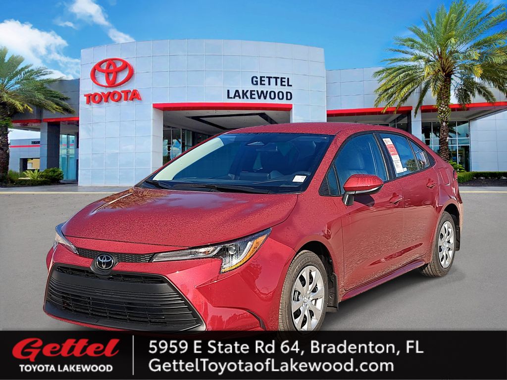 2026 Toyota Corolla LE's photo