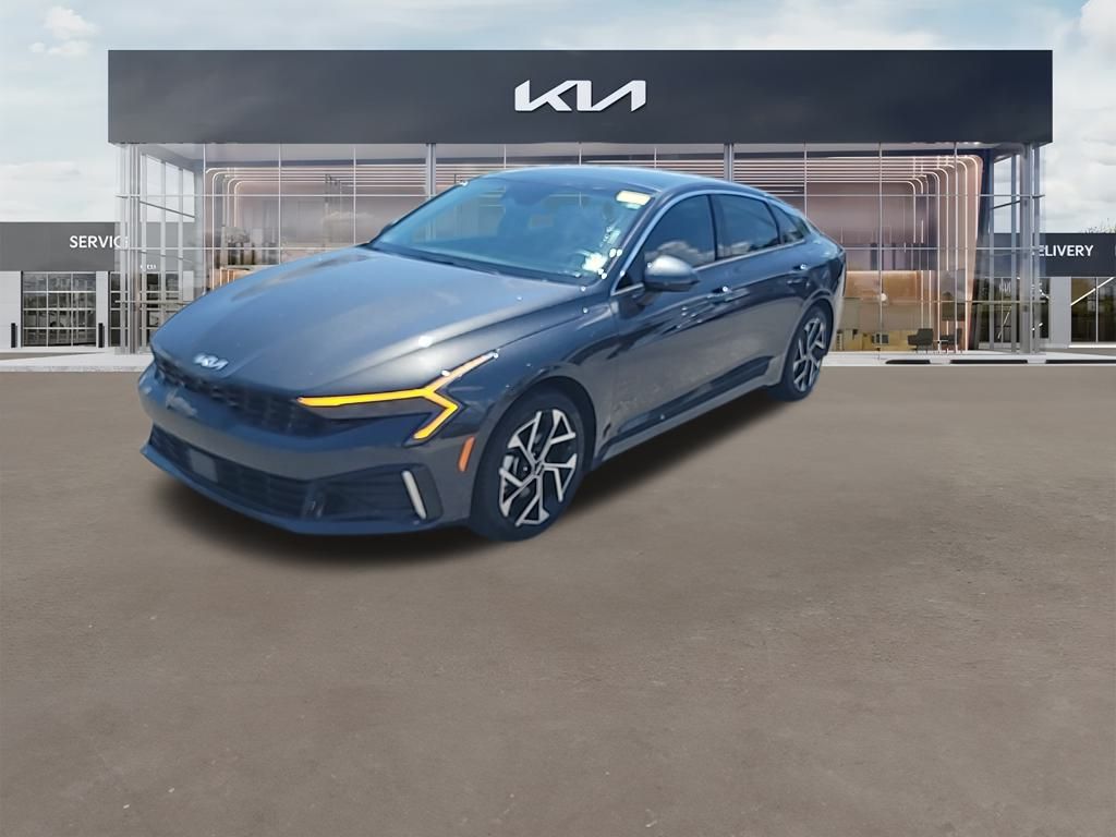 2025 Kia K5 EX photo 3