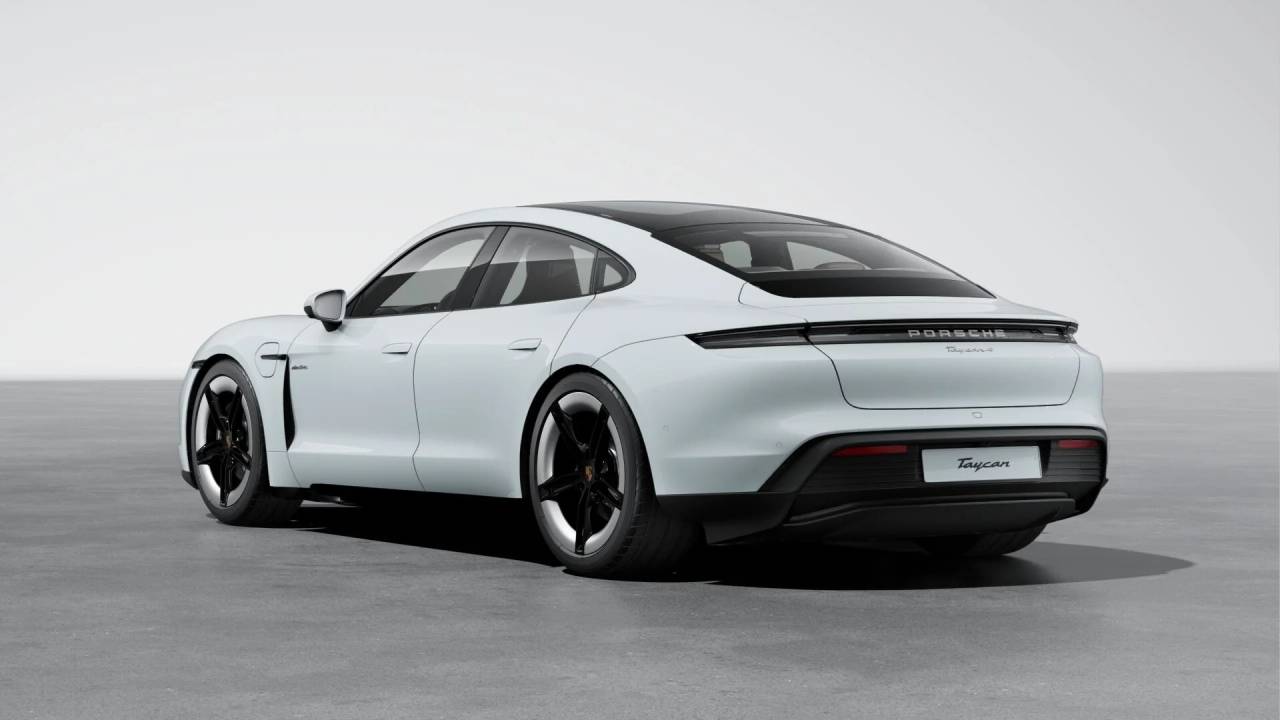 2026 Porsche Taycan 4 photo 3