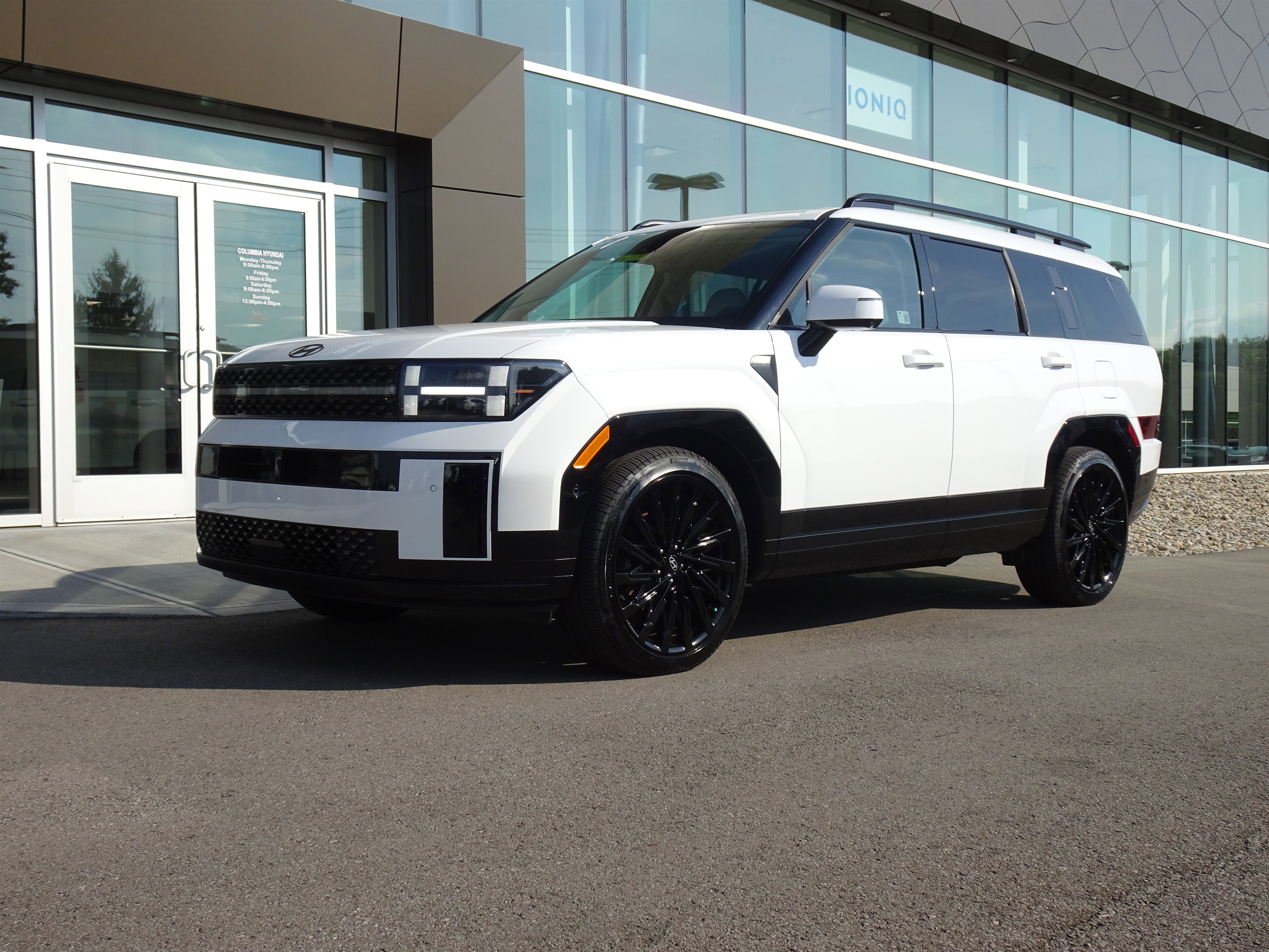 2025 Hyundai Santa Fe Calligraphy's photo