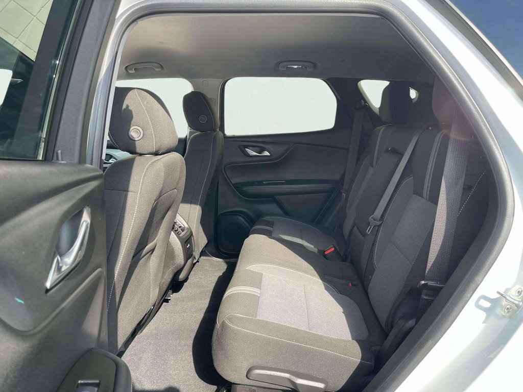 2025 Chevrolet Blazer 2LT photo 22