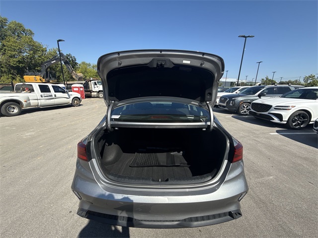 2022 Kia Forte LXS photo 21