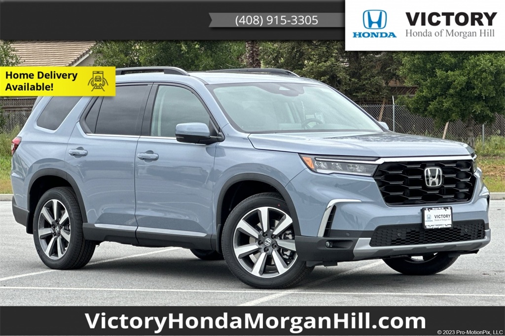 2025 Honda Pilot Touring's photo