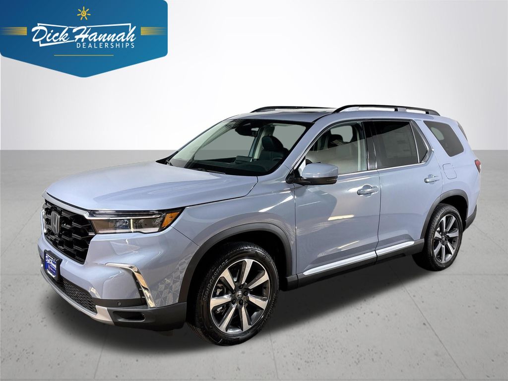 2025 Honda Pilot Touring's photo