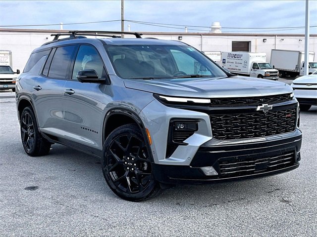 2024 Chevrolet Traverse RS's photo