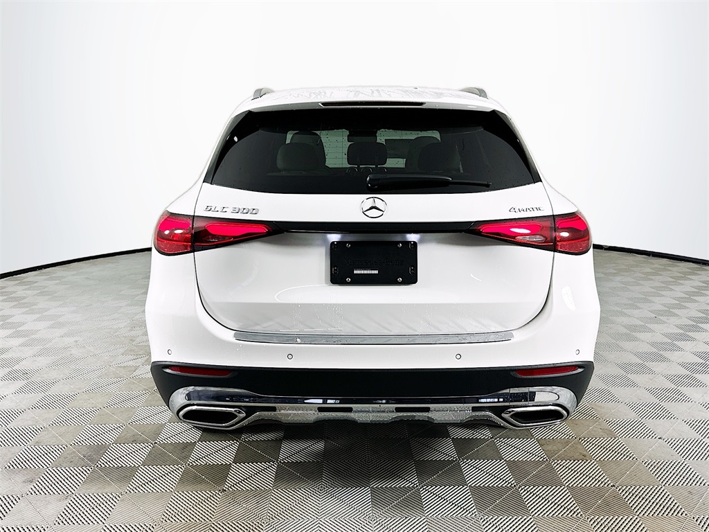 2026 Mercedes Benz GLC 300 4MATIC photo 6