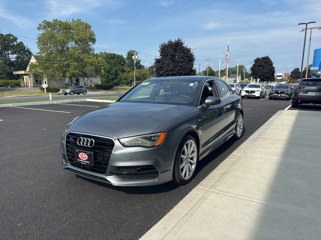 2015 Audi A3 2.0T Prestige Quattro photo 6