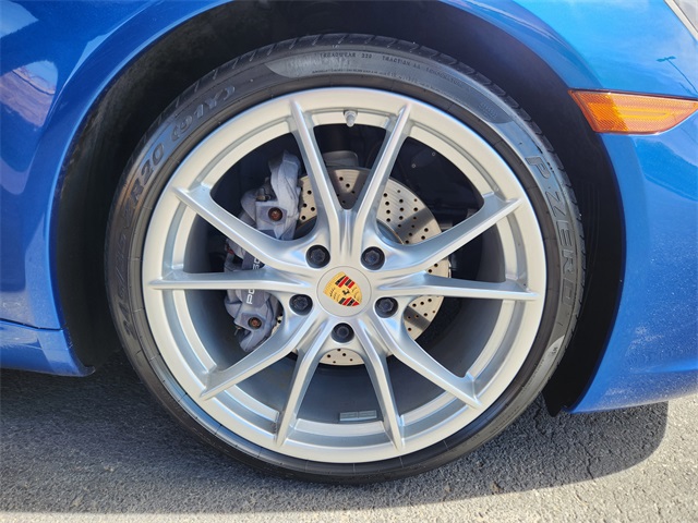 2017 Porsche 911 photo 18