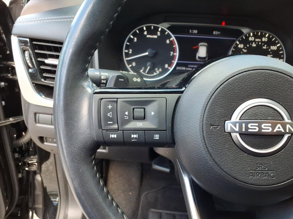 2023 Nissan Rogue SL photo 13
