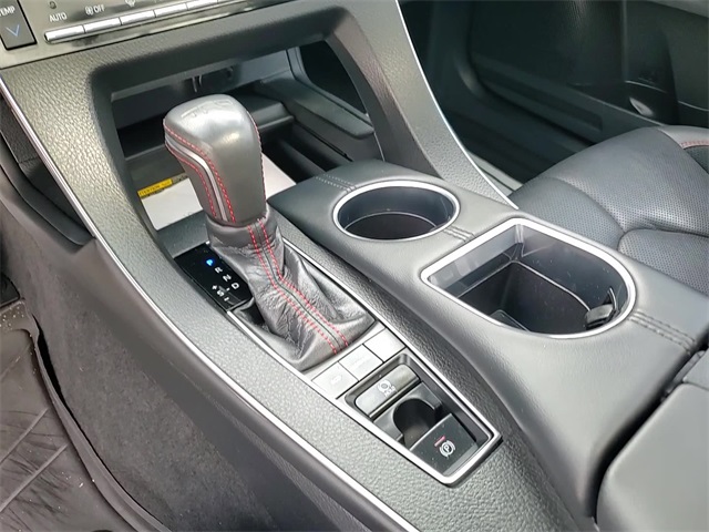 2020 Toyota Avalon TRD photo 18