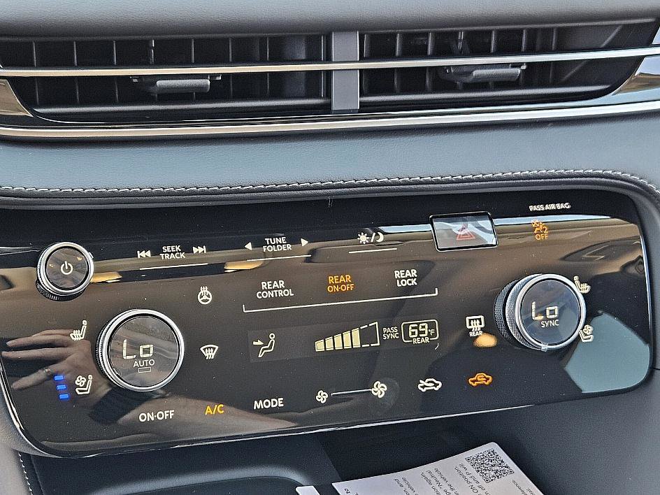 2026 Infiniti QX60 Luxe photo 20