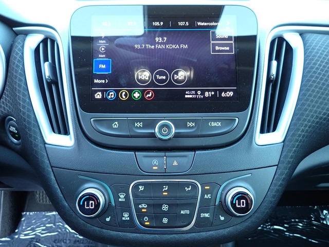 2023 Chevrolet Malibu 1LT photo 22