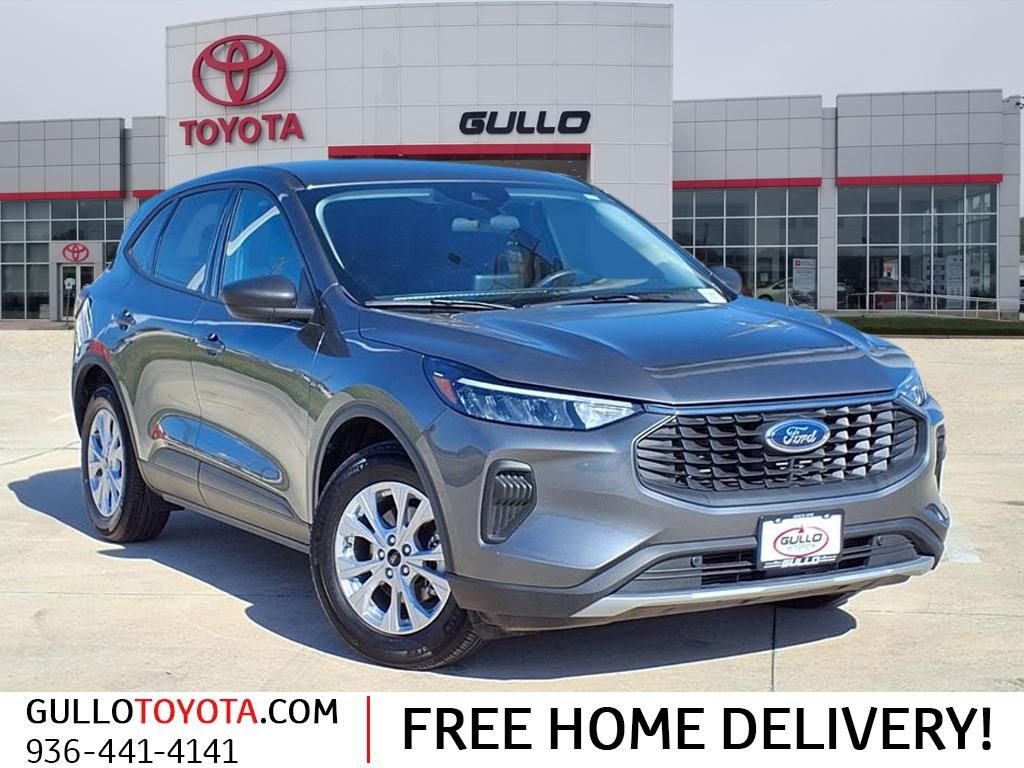 2025 Ford Escape Active's photo