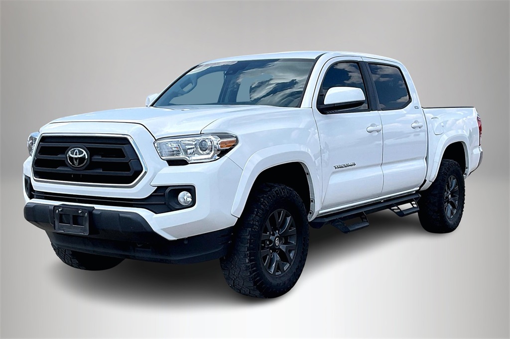 2021 Toyota Tacoma SR5 photo 2