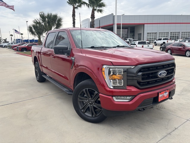 2022 Ford F-150 XLT's photo