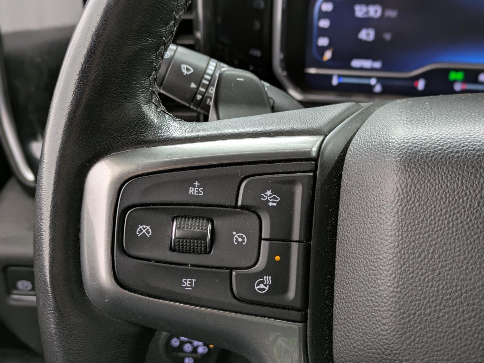 2023 Chevrolet Silverado 1500 RST photo 4