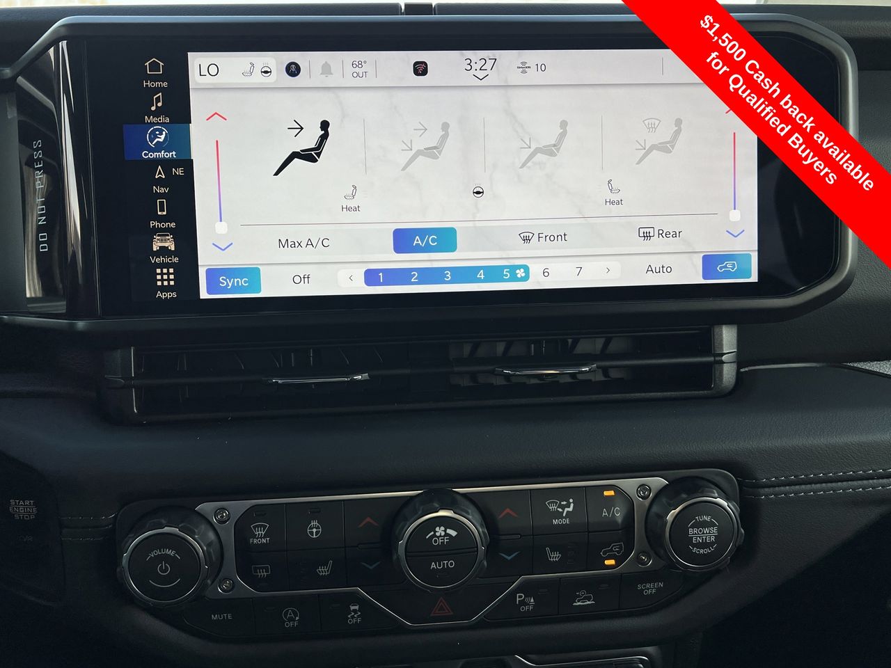 2026 Jeep Wrangler Sahara photo 4