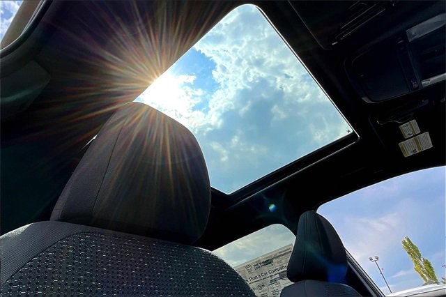2025 Subaru Forester Premium photo 22