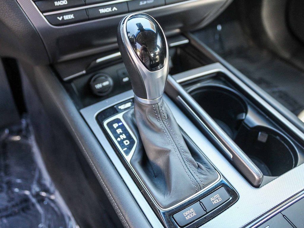 2015 Hyundai Genesis 5.0 photo 23