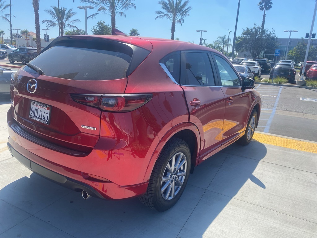 2024 Mazda CX-5 2.5 S Preferred photo 2