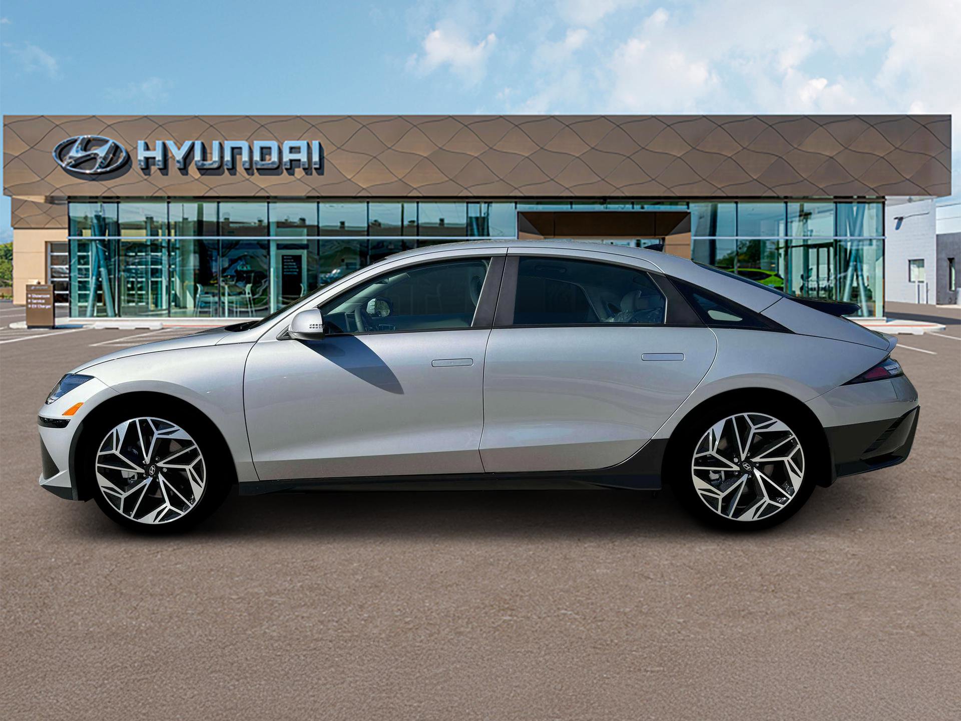 2025 Hyundai Ioniq 6 SEL photo 3