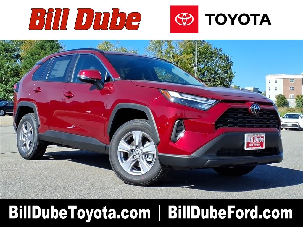 2025 Toyota RAV4 XLE's photo