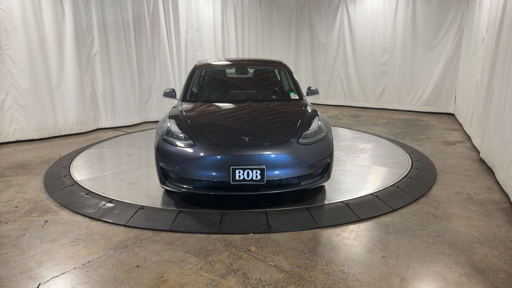 2018 Tesla Model 3 Performance photo 4