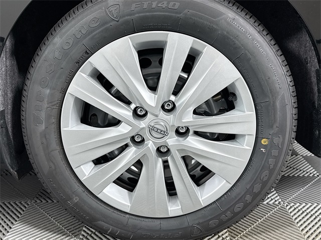 2025 Nissan Sentra S photo 2