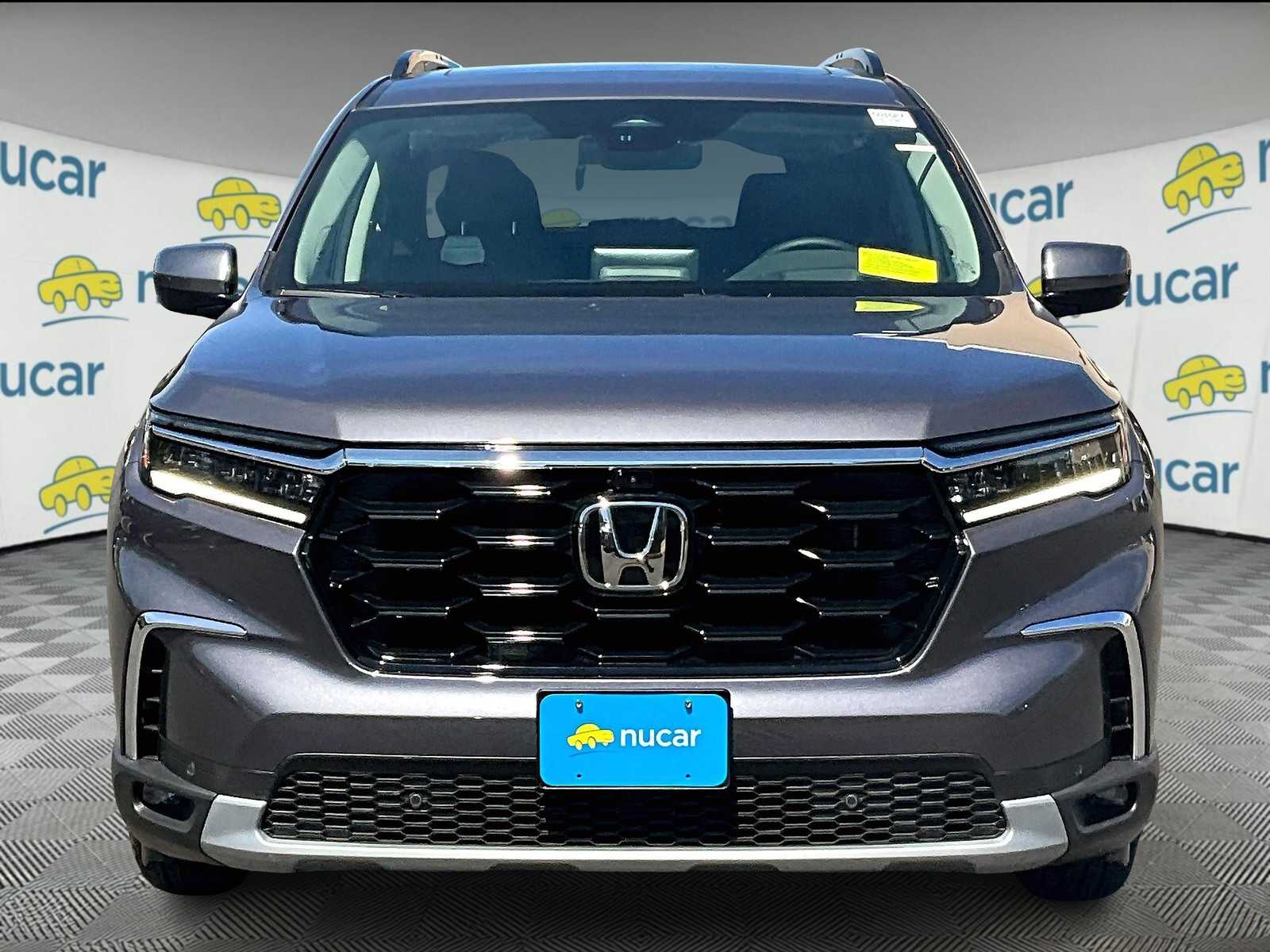 2025 Honda Pilot Elite photo 2