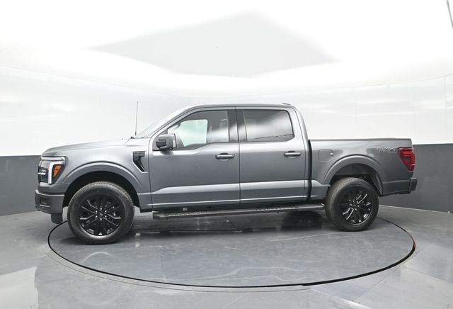 2025 Ford F-150 Lariat photo 4