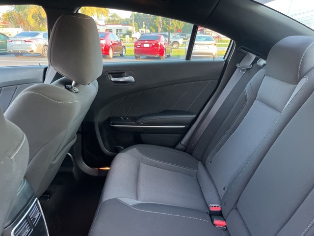 2021 Dodge Charger SXT photo 14