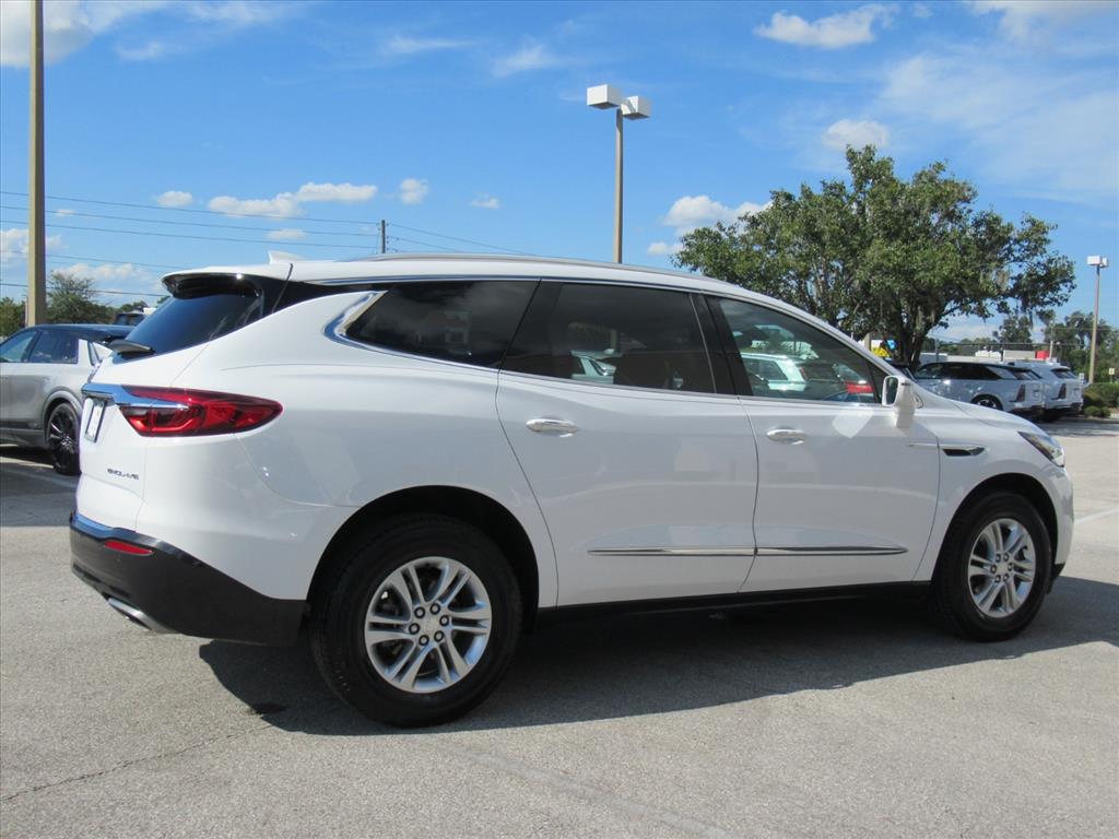 2018 Buick Enclave Essence photo 6