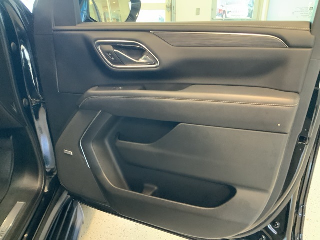 2023 Gmc Yukon SLT photo 33