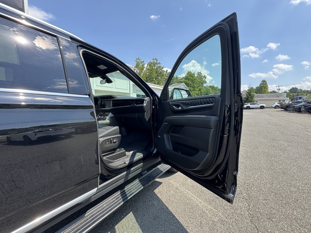 2022 Gmc Yukon Denali photo 8