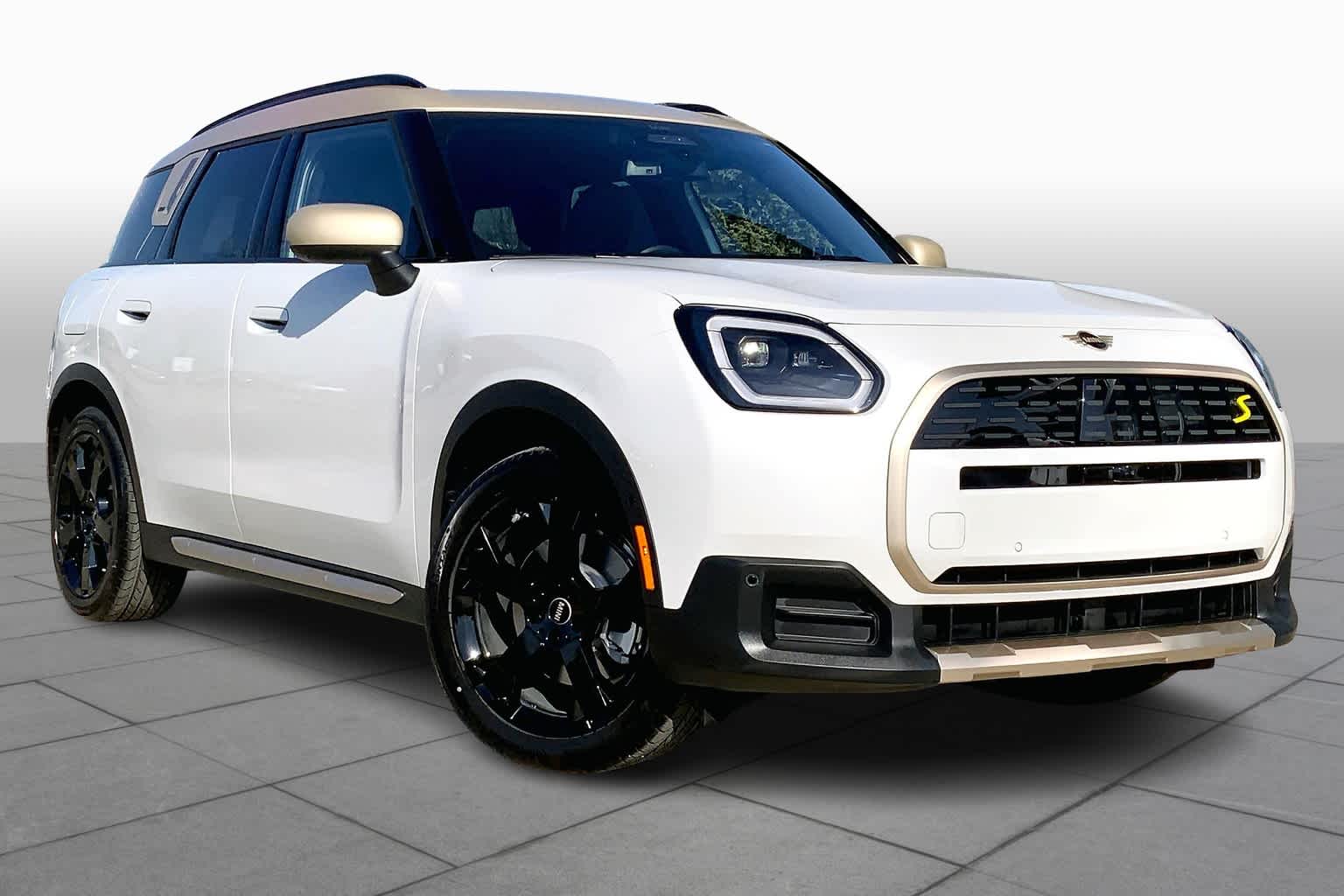 Used 2025 MINI Countryman SE with VIN WMZ53GA06S7S61650 for sale in Merriam, KS