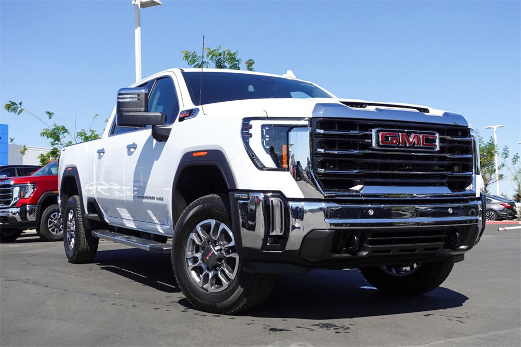 2026 GMC Sierra 2500HD SLT's photo