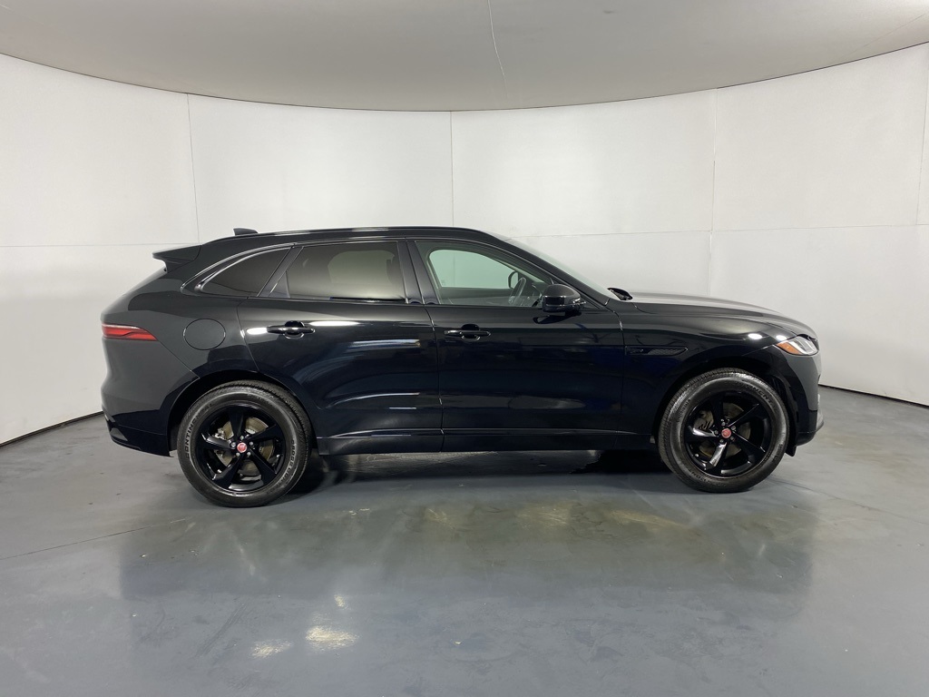 2023 Jaguar F-PACE P250 S photo 4