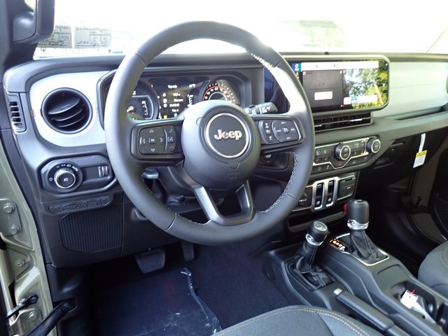2025 Jeep Wrangler Sport S photo 14