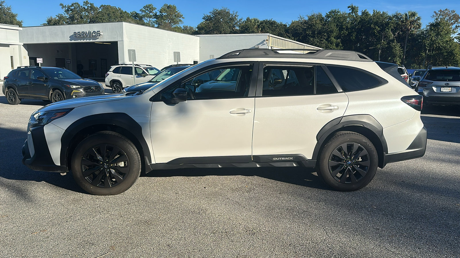 2025 Subaru Outback Onyx Edition XT photo 4