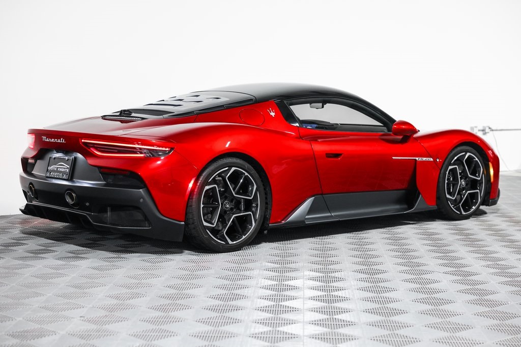 2022 Maserati MC20 Base photo 6