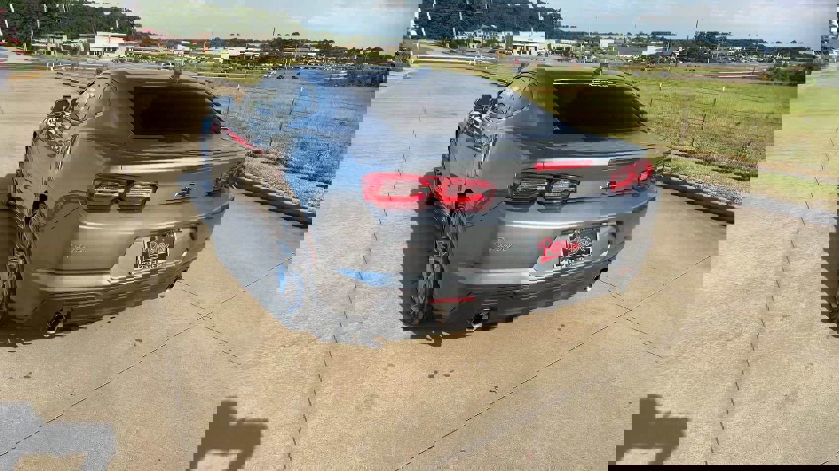 2020 Chevrolet Camaro LT1 photo 6